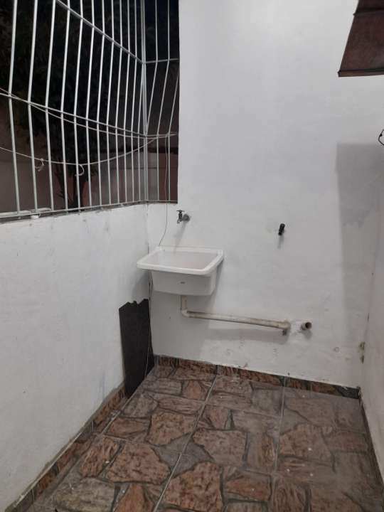 Casa à venda Rua Sargento Ferreira,Ramos, Zona Norte,Rio de Janeiro - R$ 300.000 - 169 - 8