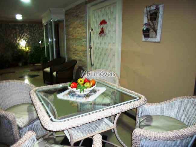 Conheça Casa Vila Valqueire,Rio de Janeiro,RJ À Venda,4 Quartos,208m² - 701 - 20 Casa Vila Valqueire,Rio de Janeiro,RJ À Venda,4 Quartos,208m² - 701 - 20