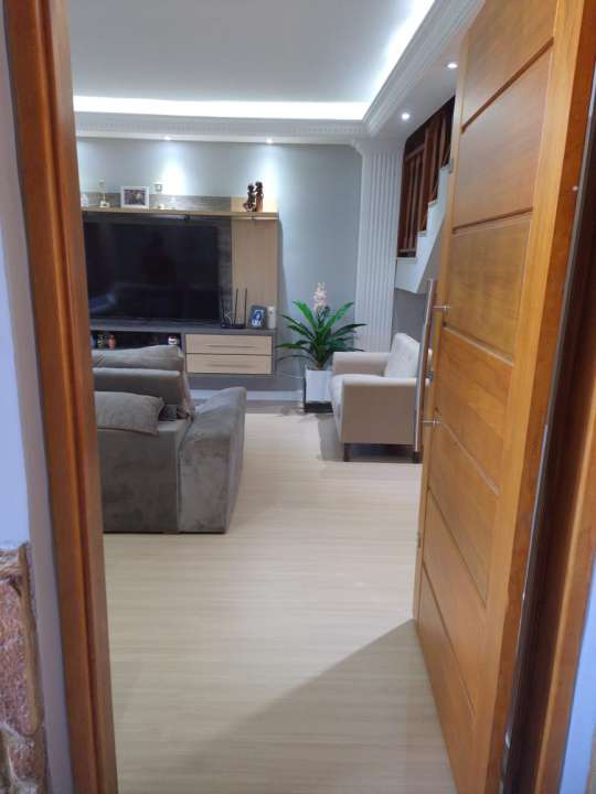 Conheça Casa 5 quartos à venda Praça Seca, Rio de Janeiro - R$ 600.000 - 607 - 53 Casa 5 quartos à venda Praça Seca, Rio de Janeiro - R$ 600.000 - 607 - 53