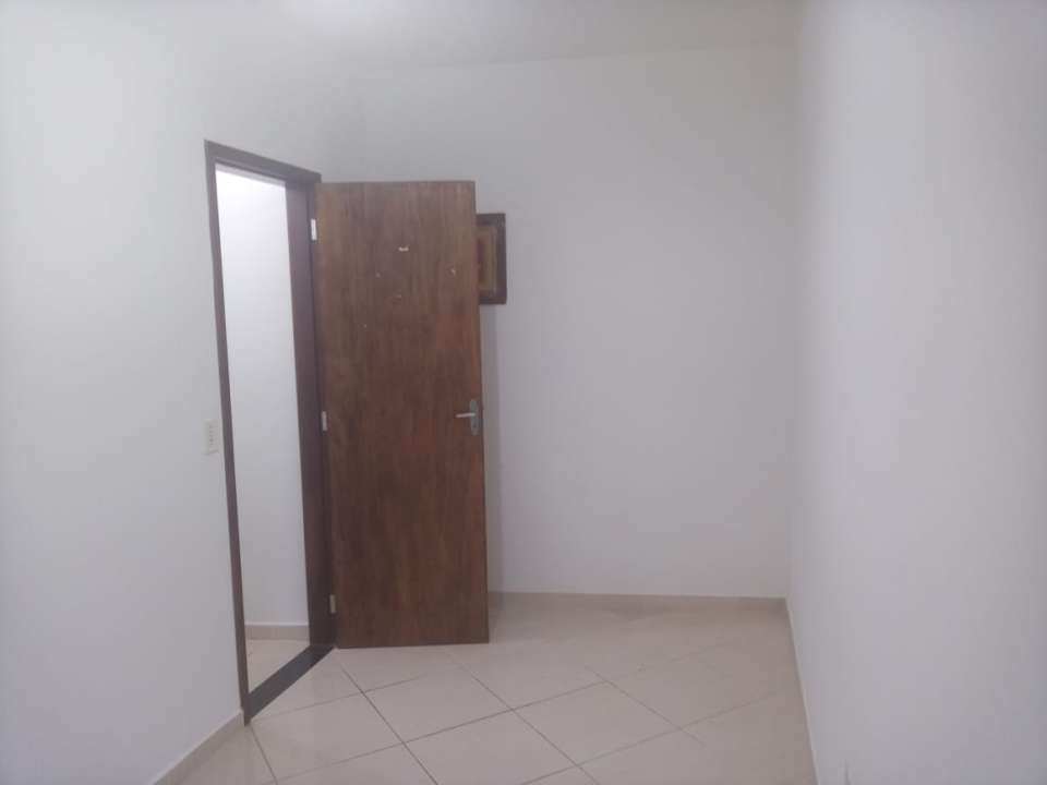 Casa 2 quartos à venda Vila Valqueire, Rio de Janeiro - R$ 195.000 - 628 - 6