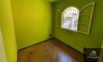 Conheça Vende-se casa com 3 quartos sendo uma suíte, ótima localização! - cscon580 - 18 Vende-se casa com 3 quartos sendo uma suíte, ótima localização! - cscon580 - 18