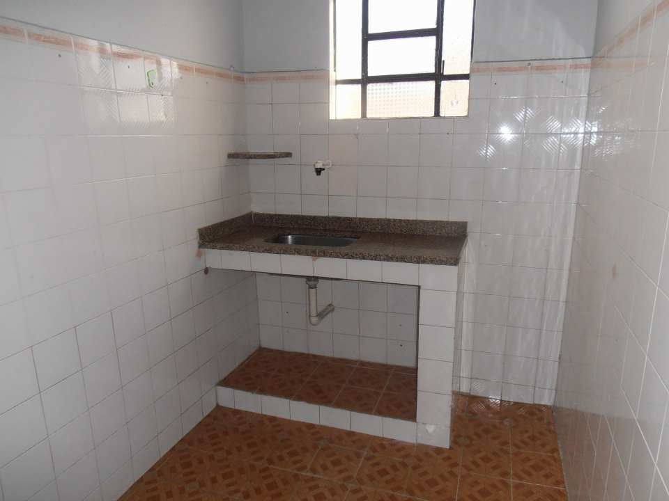 Casa para alugar Rua Acesita,Bangu, Rio de Janeiro - R$ 600 - SA0087 - 24