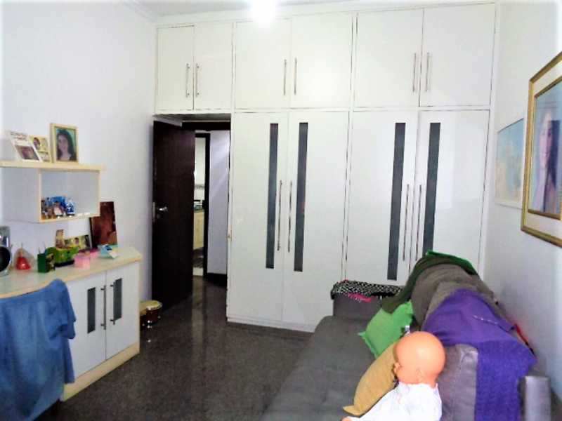 Apartamento à venda com 3 quartos, 136m² - Foto 8