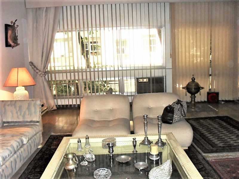 Apartamento à venda com 4 quartos, 300m² - Foto 3