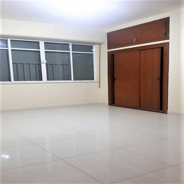 Apartamento à venda com 3 quartos, 129m² - Foto 3