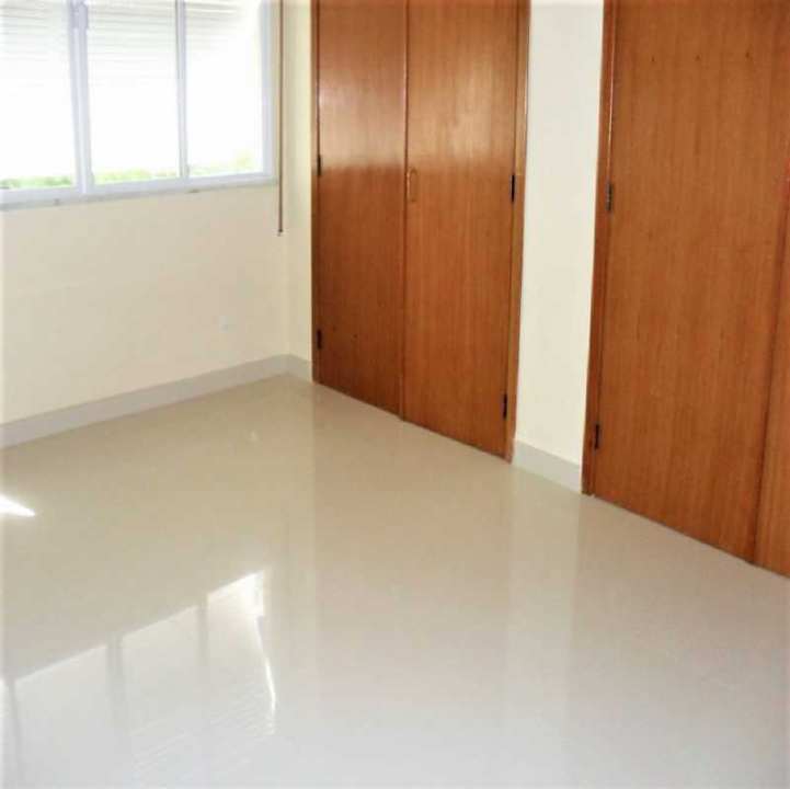 Apartamento à venda com 3 quartos, 129m² - Foto 4