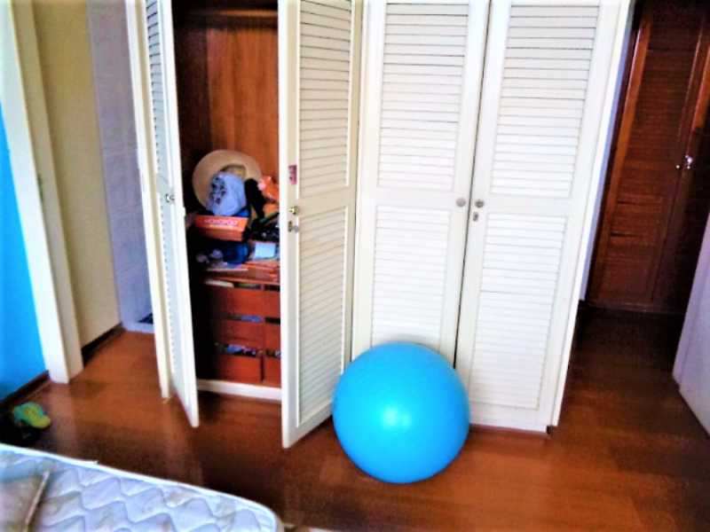 Cobertura à venda com 4 quartos, 360m² - Foto 8