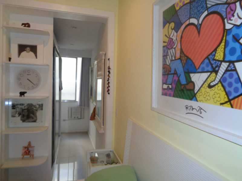 Apartamento à venda com 3 quartos, 114m² - Foto 7