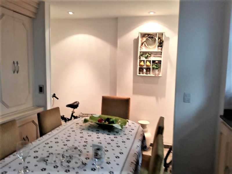 Apartamento à venda com 4 quartos, 280m² - Foto 19