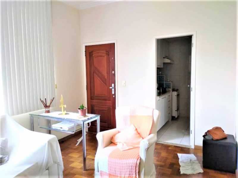 Apartamento à venda com 2 quartos, 75m² - Foto 4