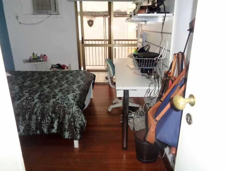 Apartamento à venda com 4 quartos, 191m² - Foto 12