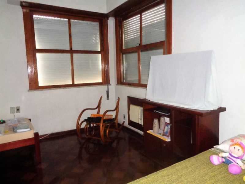 Apartamento à venda com 3 quartos, 170m² - Foto 6