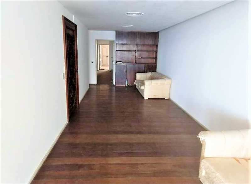 Apartamento à venda com 4 quartos, 320m² - Foto 7