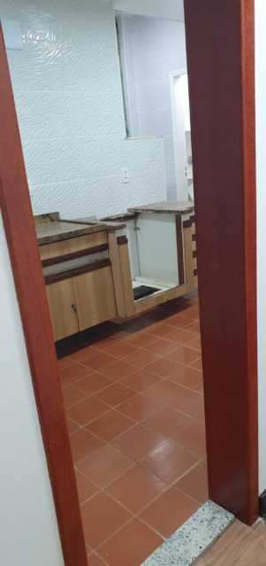 Apartamento à venda com 3 quartos, 95m² - Foto 12