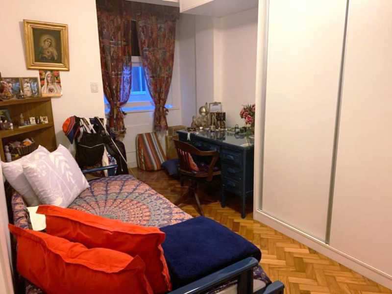 Apartamento à venda com 3 quartos, 125m² - Foto 9