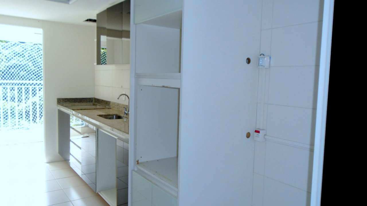 Apartamento à venda com 3 quartos, 122m² - Foto 18