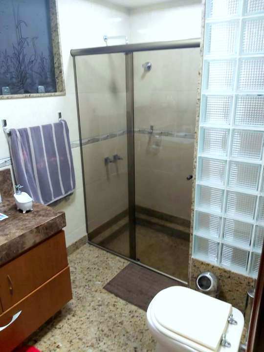 Apartamento à venda com 3 quartos, 182m² - Foto 17