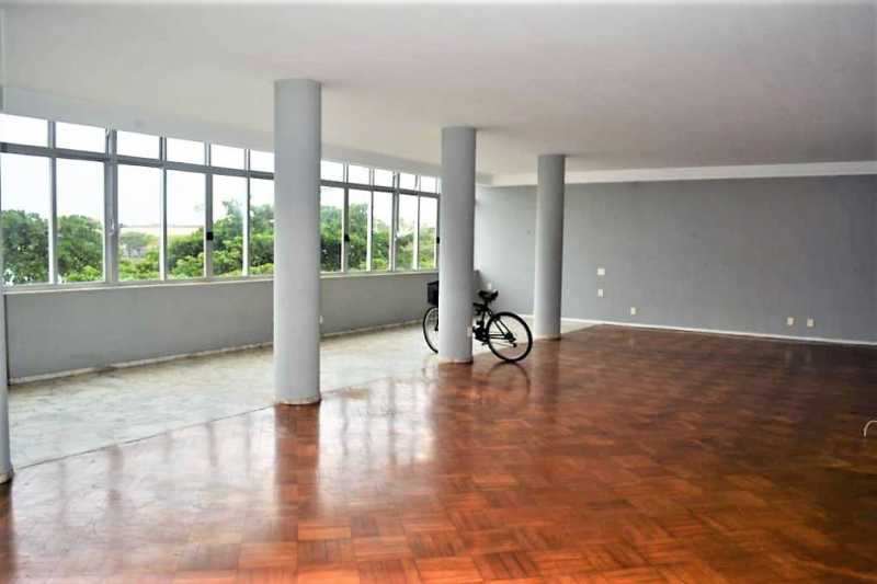 Apartamento à venda com 4 quartos, 311m² - Foto 4