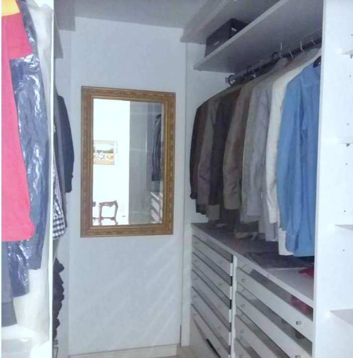 Apartamento à venda com 3 quartos, 214m² - Foto 11