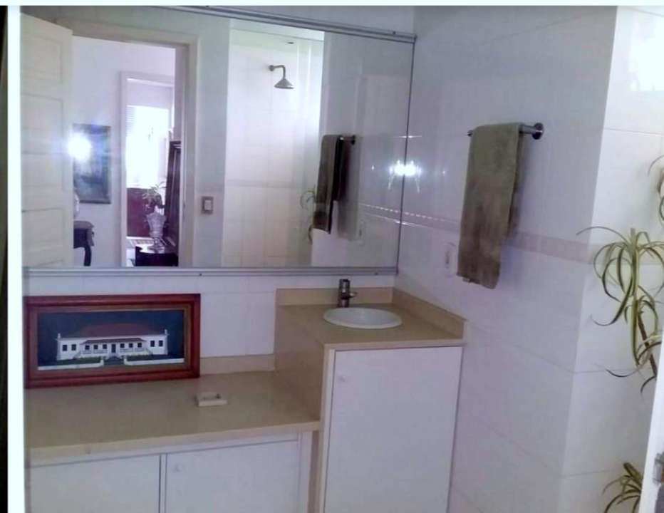 Apartamento à venda com 3 quartos, 214m² - Foto 13