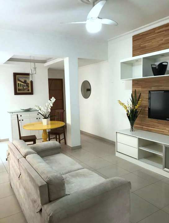 Apartamento à venda com 3 quartos, 75m² - Foto 2