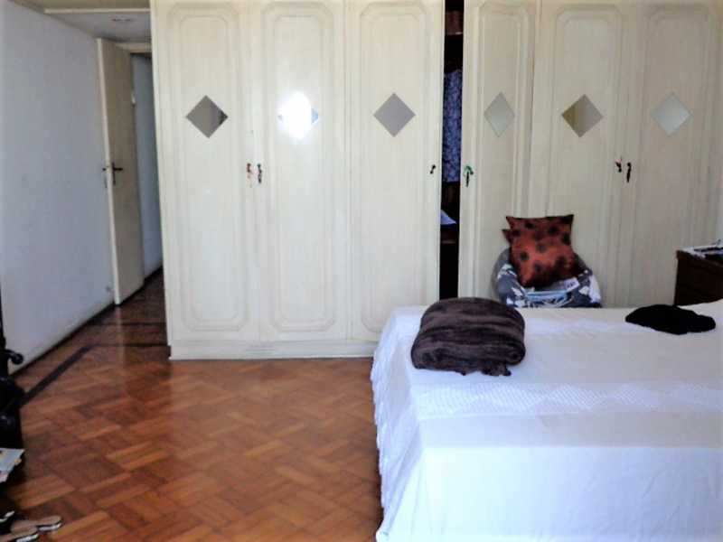 Apartamento à venda com 3 quartos, 147m² - Foto 8