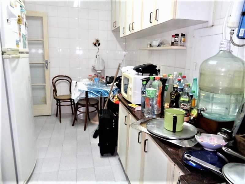 Apartamento à venda com 3 quartos, 147m² - Foto 18