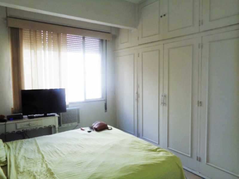 Apartamento à venda com 3 quartos, 120m² - Foto 9