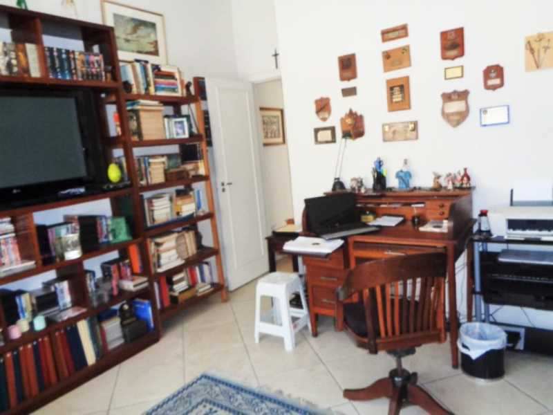 Apartamento à venda com 3 quartos, 120m² - Foto 11