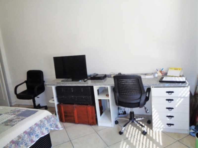 Apartamento à venda com 3 quartos, 120m² - Foto 12