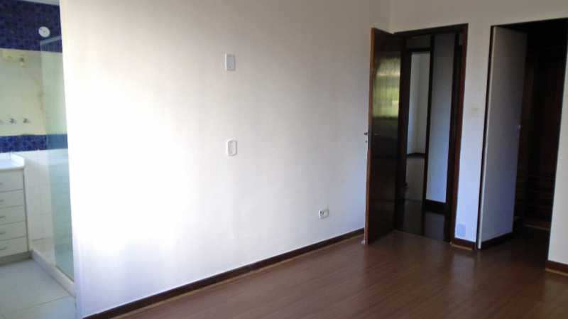 Apartamento à venda com 3 quartos, 195m² - Foto 5