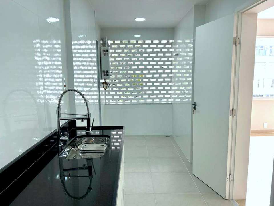 Apartamento à venda com 3 quartos, 76m² - Foto 15