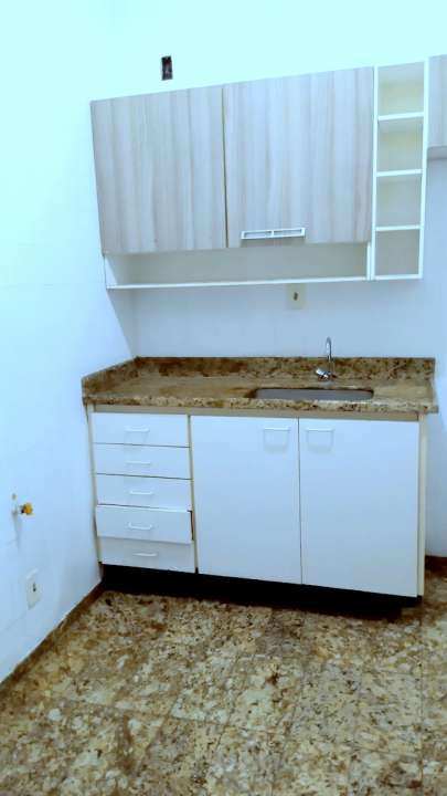 Apartamento à venda com 3 quartos, 84m² - Foto 19