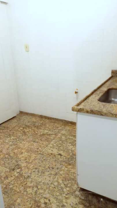 Apartamento à venda com 3 quartos, 84m² - Foto 21