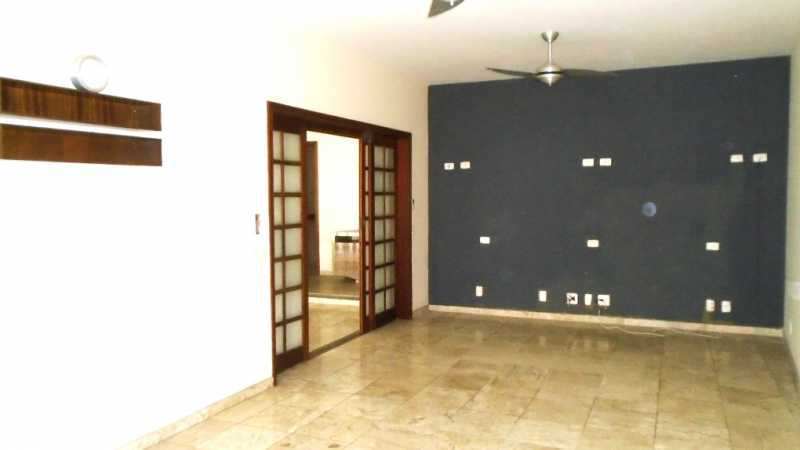 Apartamento à venda com 3 quartos, 280m² - Foto 3