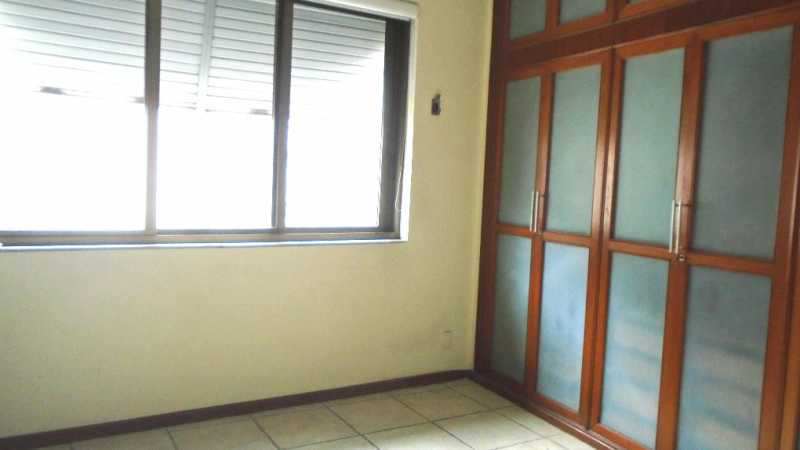 Apartamento à venda com 3 quartos, 280m² - Foto 10