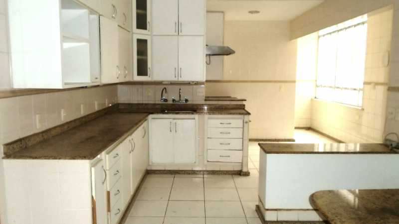 Apartamento à venda com 3 quartos, 280m² - Foto 14