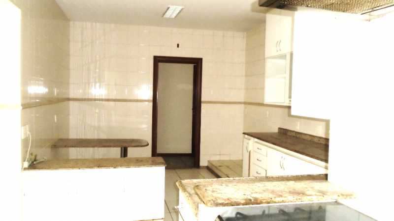 Apartamento à venda com 3 quartos, 280m² - Foto 16