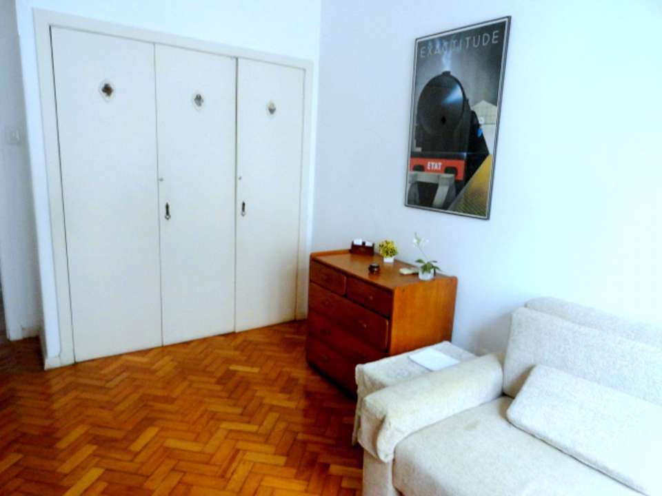 Apartamento à venda com 3 quartos, 220m² - Foto 10