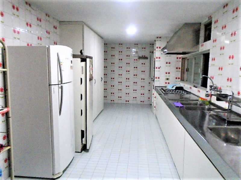 Apartamento à venda com 4 quartos, 320m² - Foto 19