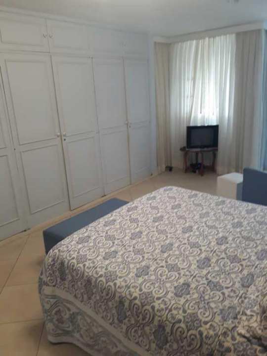 Apartamento à venda com 4 quartos, 201m² - Foto 7