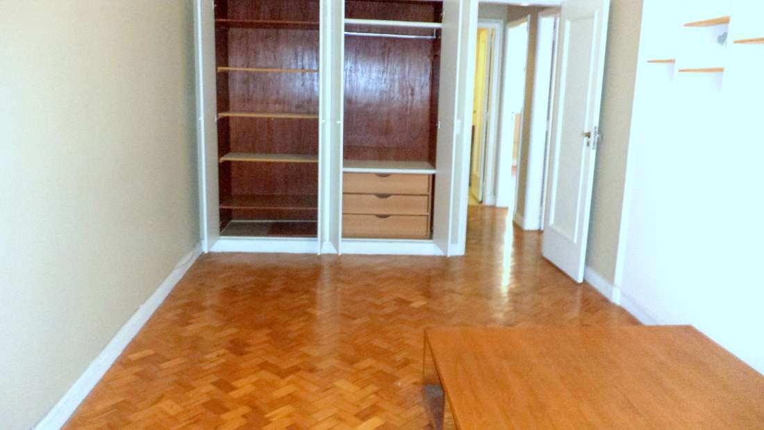 Apartamento à venda com 3 quartos, 156m² - Foto 13