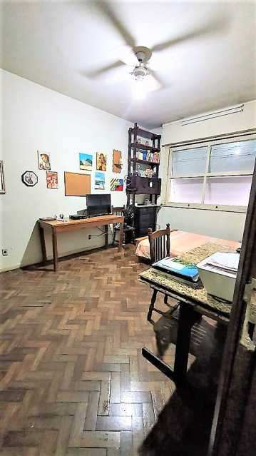 Apartamento à venda com 4 quartos, 204m² - Foto 7