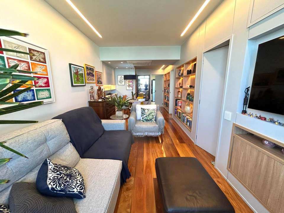 Apartamento à venda com 2 quartos, 67m² - Foto 6