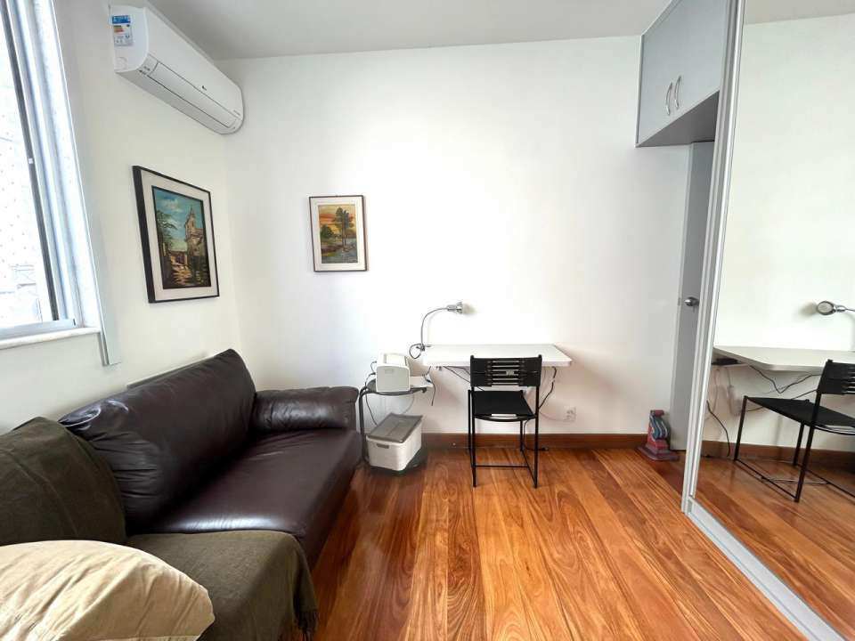 Apartamento à venda com 2 quartos, 67m² - Foto 12