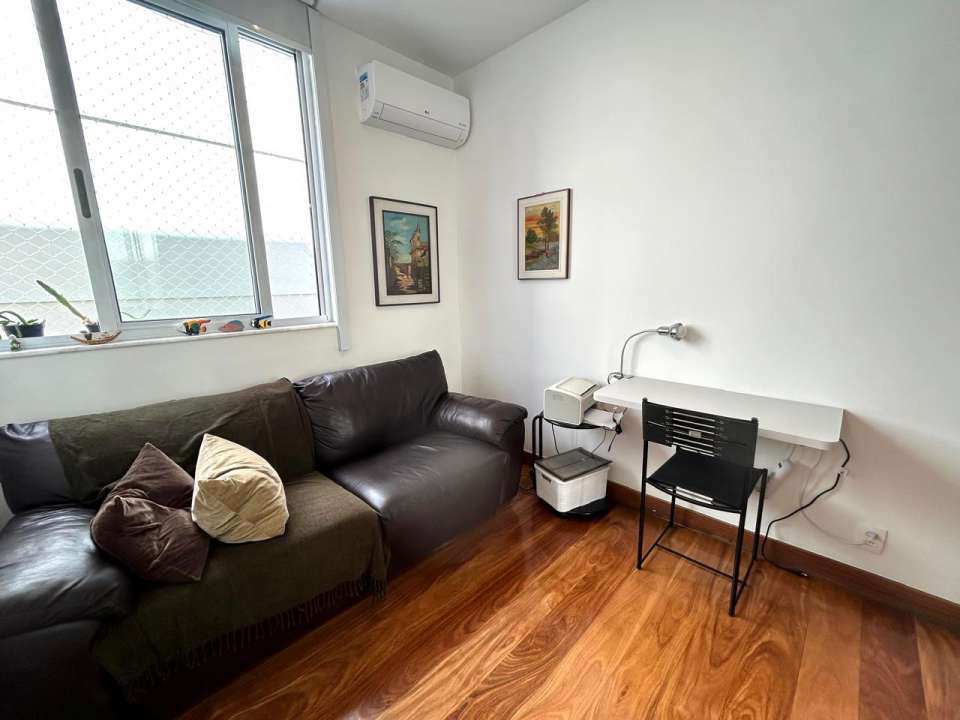 Apartamento à venda com 2 quartos, 67m² - Foto 13