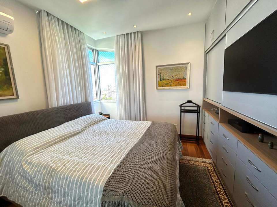 Apartamento à venda com 2 quartos, 67m² - Foto 17