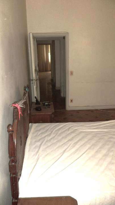 Apartamento à venda com 3 quartos, 182m² - Foto 9