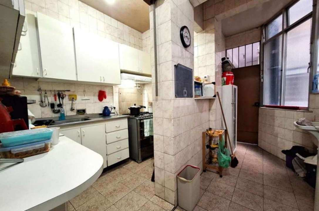 Apartamento à venda com 3 quartos, 110m² - Foto 20