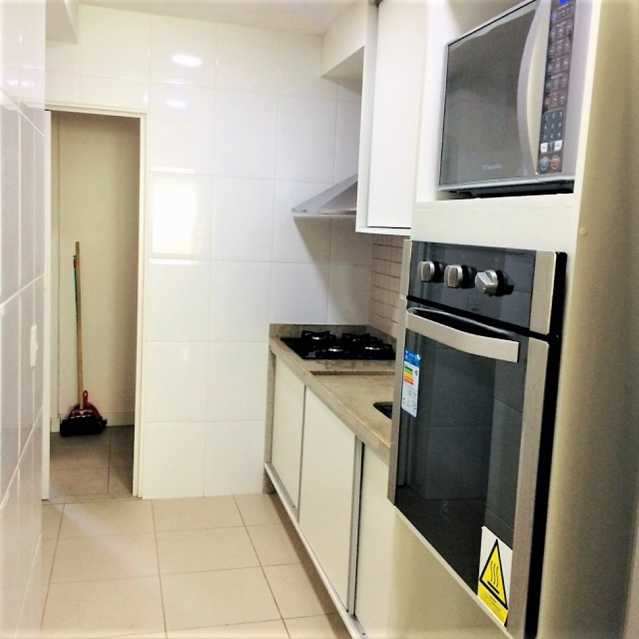 Apartamento à venda com 3 quartos, 100m² - Foto 16